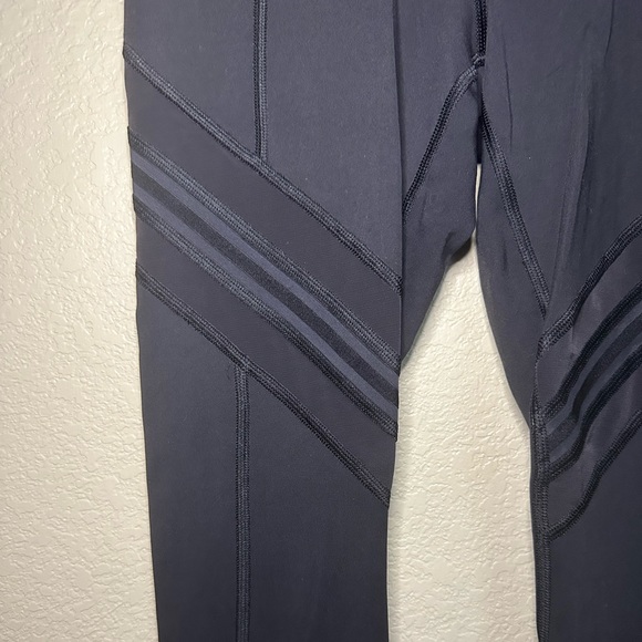 Athleta Up For Anything Mesh 7/8 Tight - Picture 3 of 8